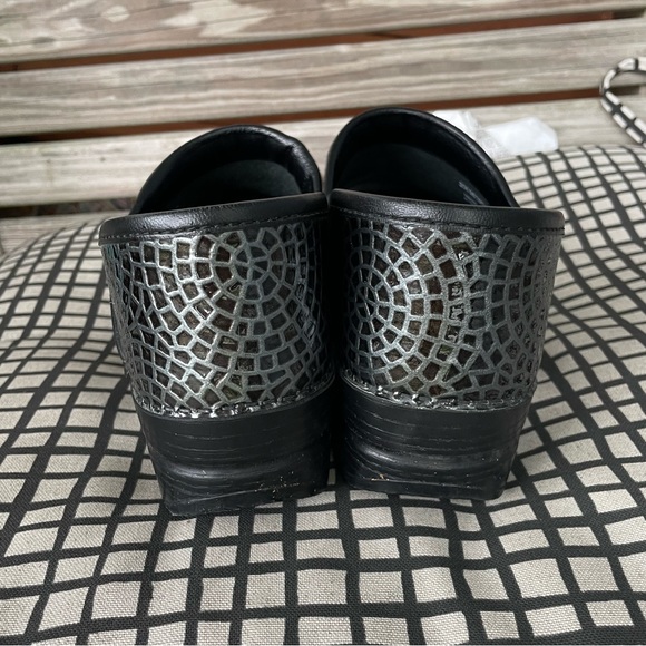Dansko Pro Black Mosaic Clog Size 36 - Picture 4 of 7